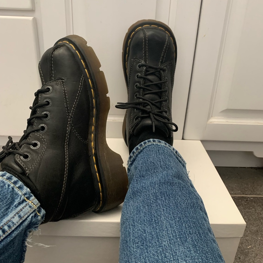 VTG Dr Martens Leather 12281Y2K 90S Platform Floral Daisy Oxfords. Size 37.VGUC